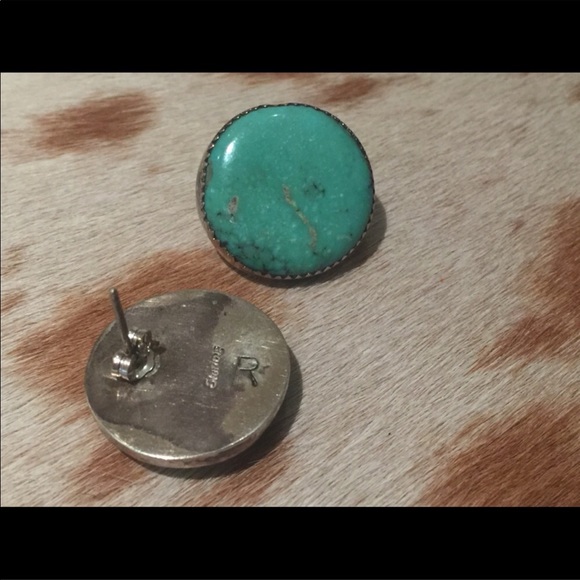 Gorgeous green turquoise silver earrings - Picture 2 of 4